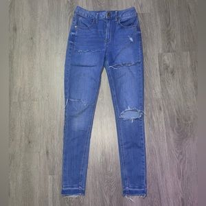 Women’s American Rag distressed blue jeans size 0